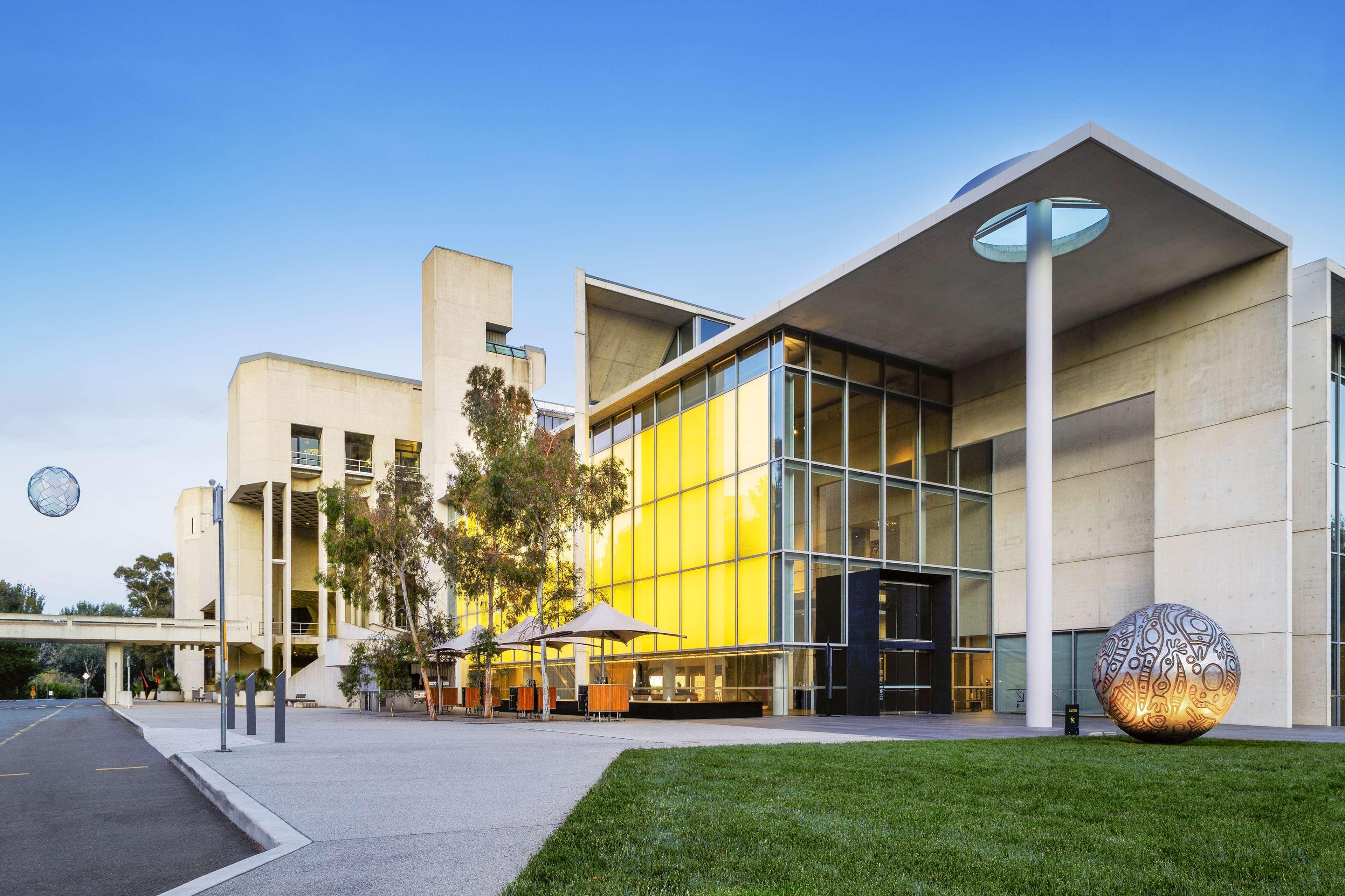 Hyatt Hotel Canberra - A Park Hyatt Hotel Ngoại thất bức ảnh The National Institute of Dramatic Art